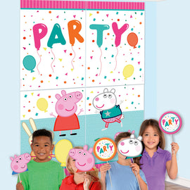 Peppa Pig Confetti Party Scene Setters with Props